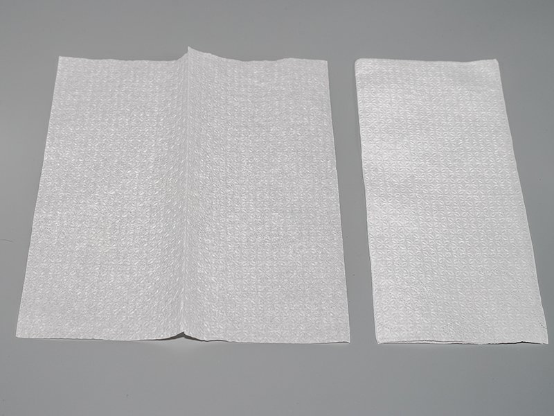 Boxed nonwoven kitchen paper 57gsm 1ply size：22.5x25.5cm 50sheets