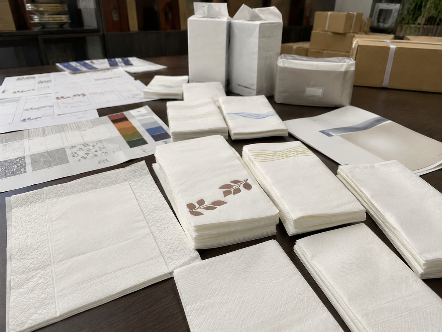 Printed airlaid napkins bulk supply with logo printing mockups and OEM packing support